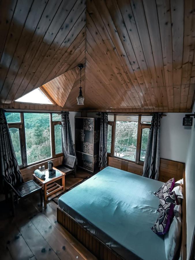 Throttle Shrottle Moto Hostel Manāli Eksteriør billede