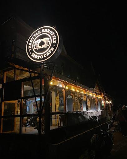 Throttle Shrottle Moto Hostel Manāli Eksteriør billede